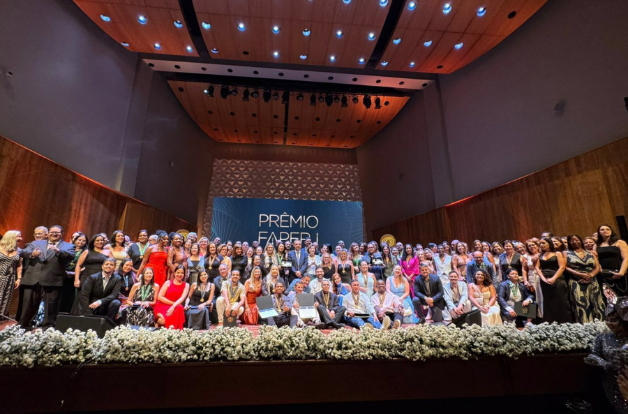 Cientistas fluminenses são homenageados na primeira edição do Prêmio FAPERJ de Ciência e Inovação