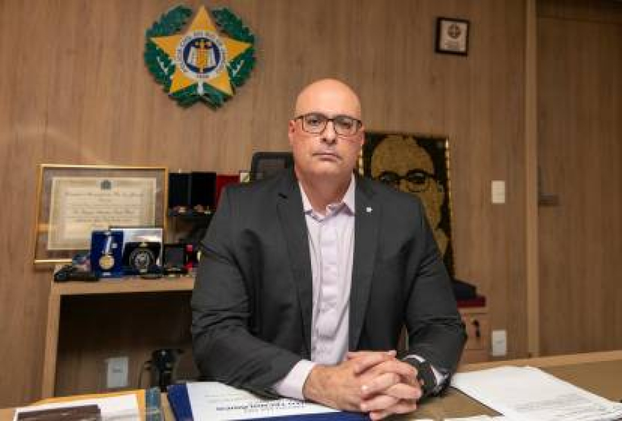 DELEGADO FELIPE CURI GANHA PROJEÇÃO COMO NOME COTADO PARA O GOVERNO DO RJ