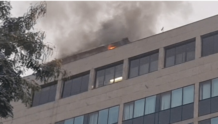 Incêndio atinge sede do Ministério Público no Centro do Rio e mobiliza bombeiros nas primeiras horas do dia